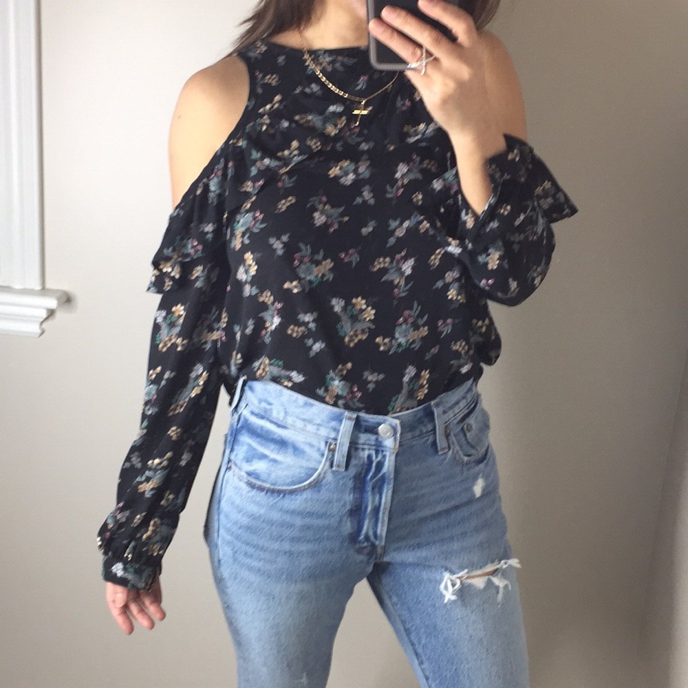 NWOT BP cold shoulder ruffled top